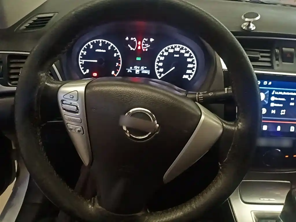 Nissan Sylphy 2015 — фото 11
