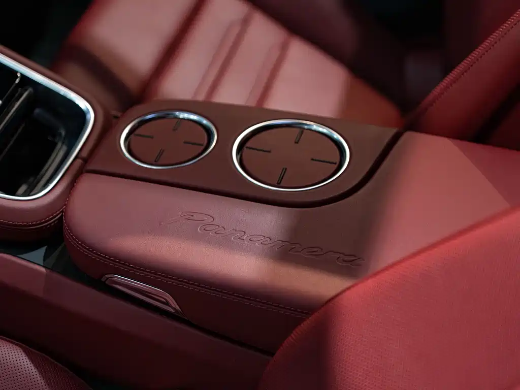 Porsche Panamera 2022 — фото 20