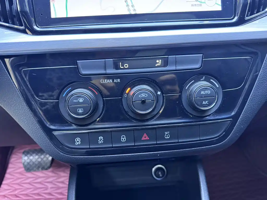 Skoda Kamiq 2023 — фото 14