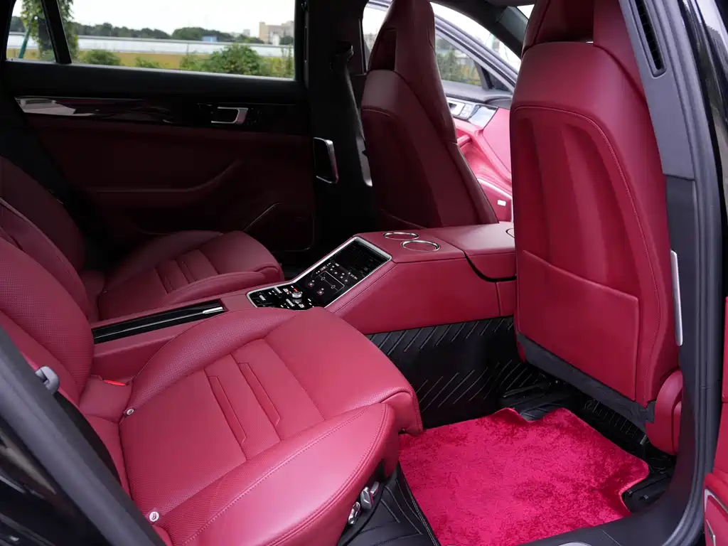 Porsche Panamera 2019 — фото 17
