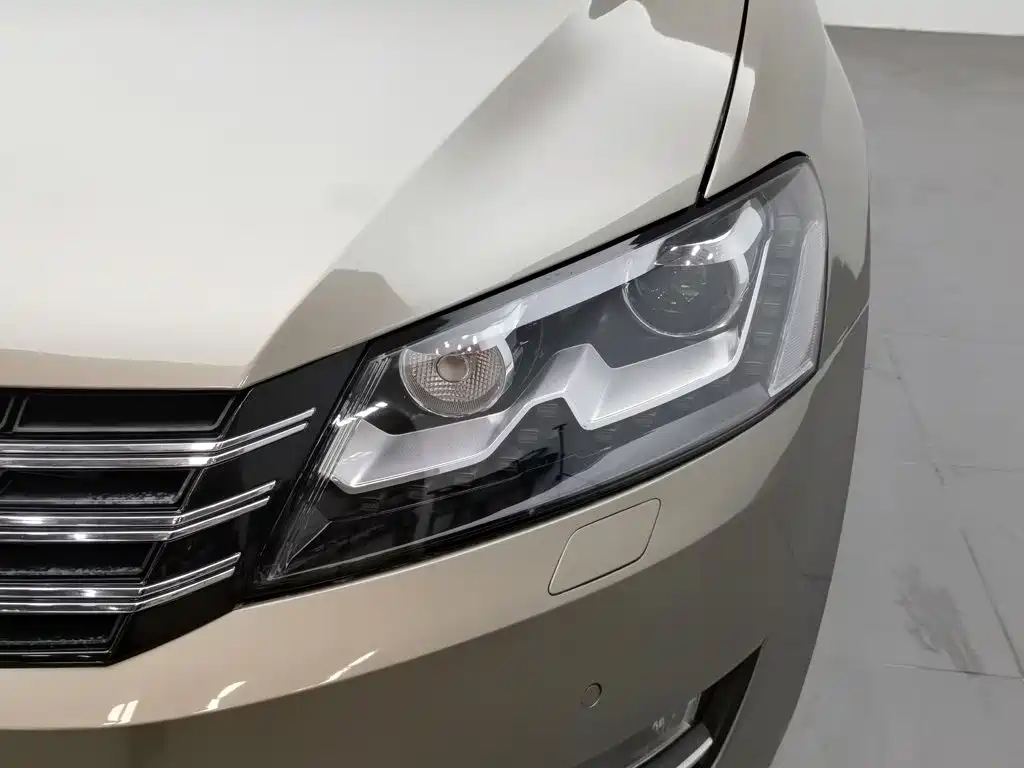 Volkswagen Passat 2014