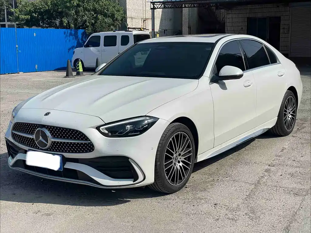 Mercedes-Benz C-Class 2023 — фото 1