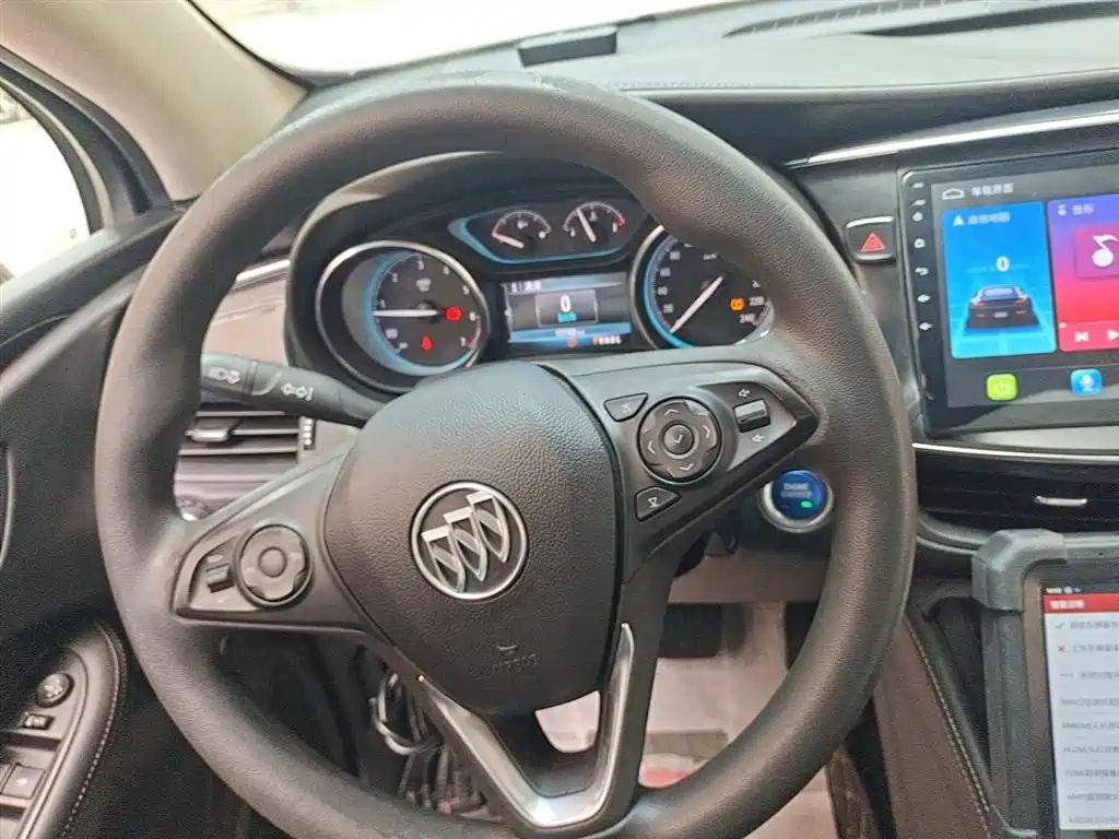 Buick Envision Plus 2016 — фото 11