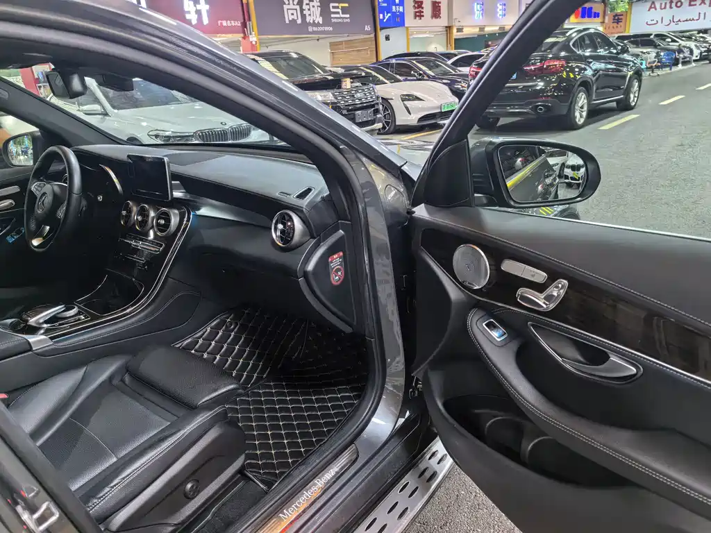 Mercedes-Benz GLC 2016