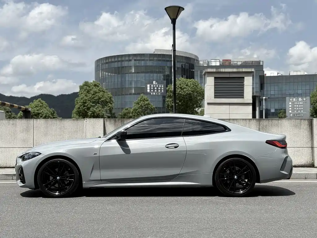BMW 4 Series 2024 — фото 3