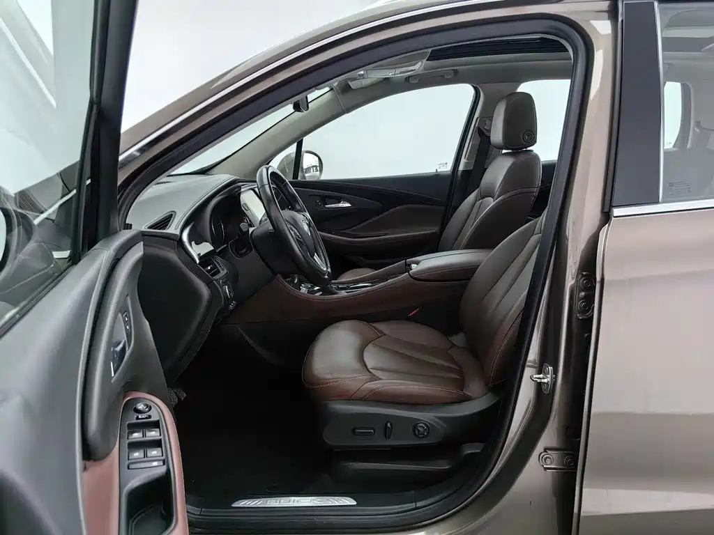 Buick Envision Plus 2018 — фото 10