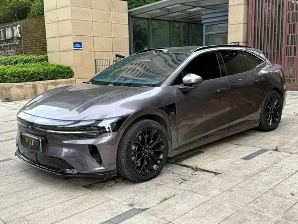 Zeekr 007GT 2025