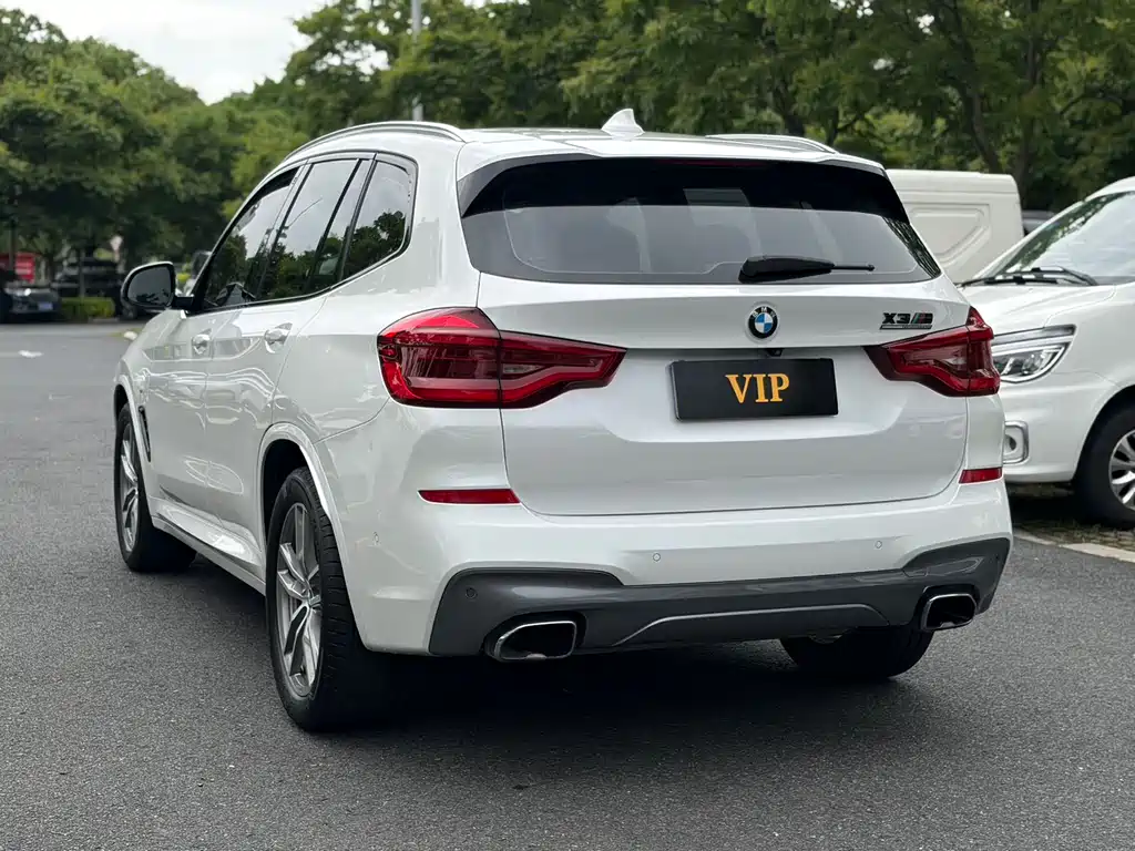 BMW X3 2018 — фото 13