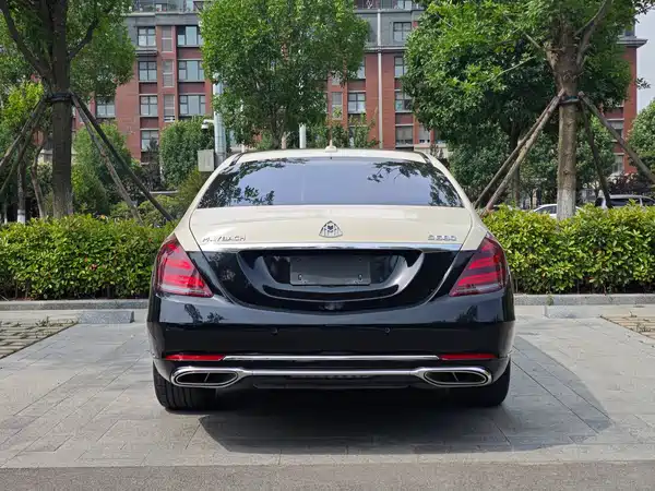 Mercedes-Benz Maybach S-Class 2015