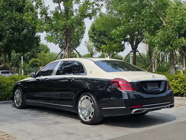 Mercedes-Benz Maybach S-Class 2015