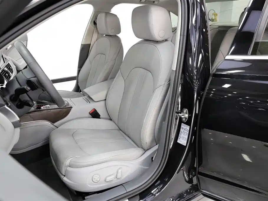 Audi A6L 2015