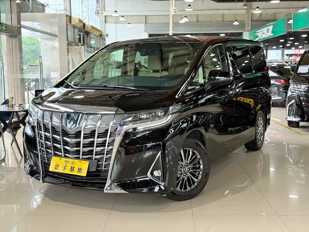 Toyota Alphard 2019 — фото 1