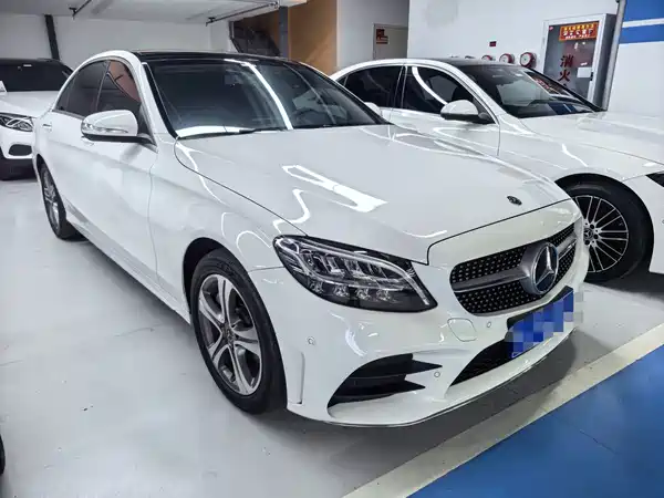 Mercedes-Benz C-Class 2020