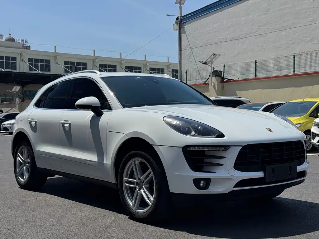 Porsche Macan 2017 — фото 3