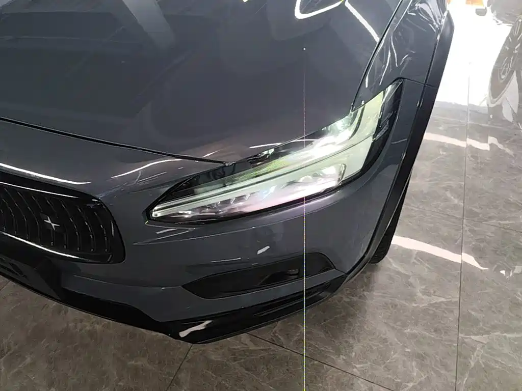 Volvo V90 2021 — фото 24