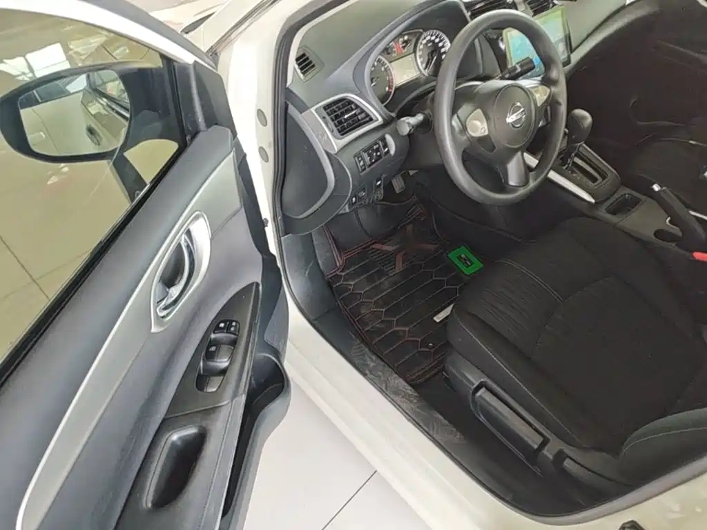 Nissan Sylphy 2019 — фото 16