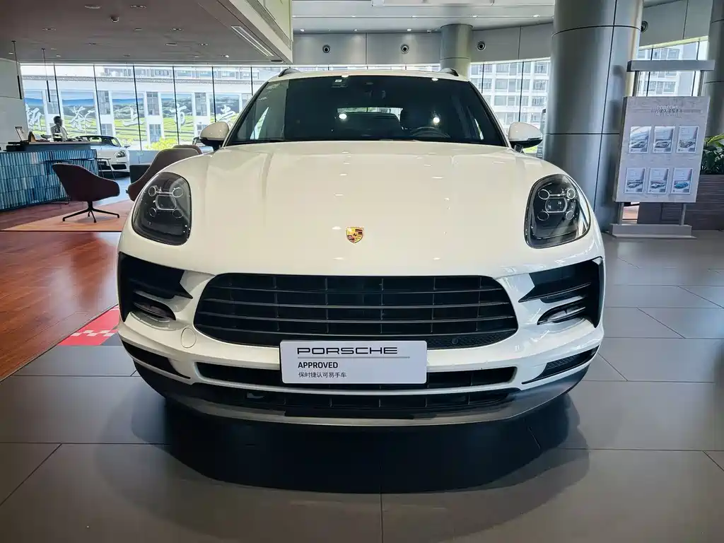 Porsche Macan 2019 — фото 2