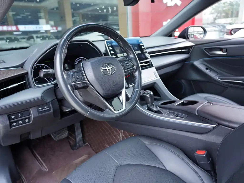 Toyota Avalon 2020 — фото 12