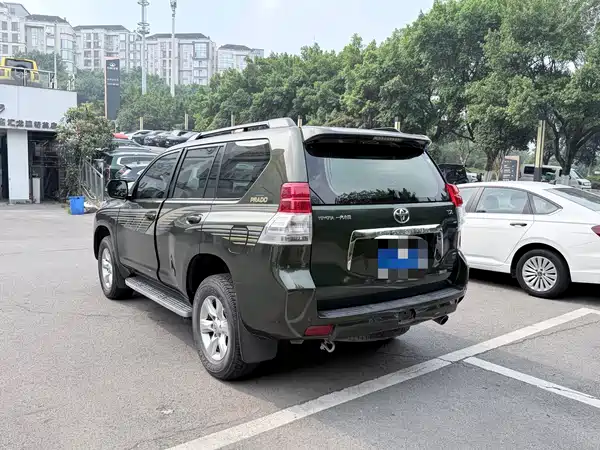 Toyota Prado 2013