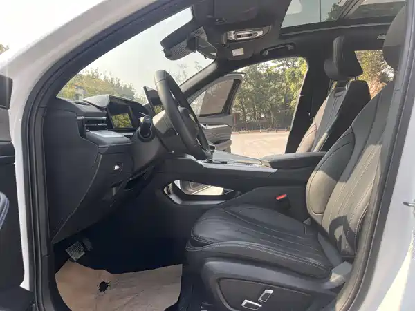 Geely Xingrui 2025