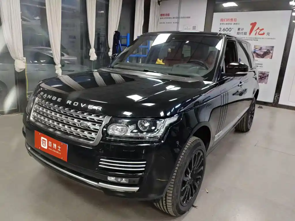Land Rover Range Rover 2018 — фото 1