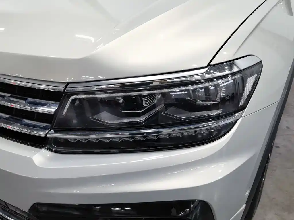 Volkswagen Tiguan L 2020