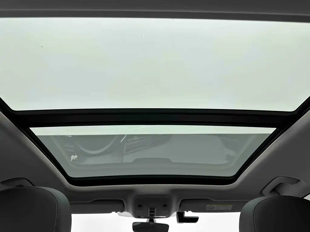 Audi Q3 2022 — фото 14