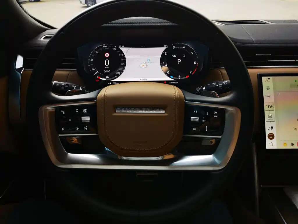 Land Rover Range Rover 2025 — фото 10