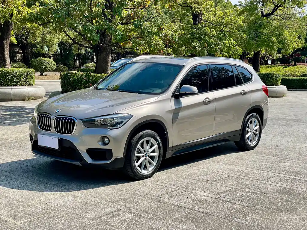 BMW X1 2019 — фото 11