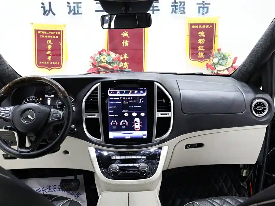 Mercedes-Benz Vito 2019 — фото 17