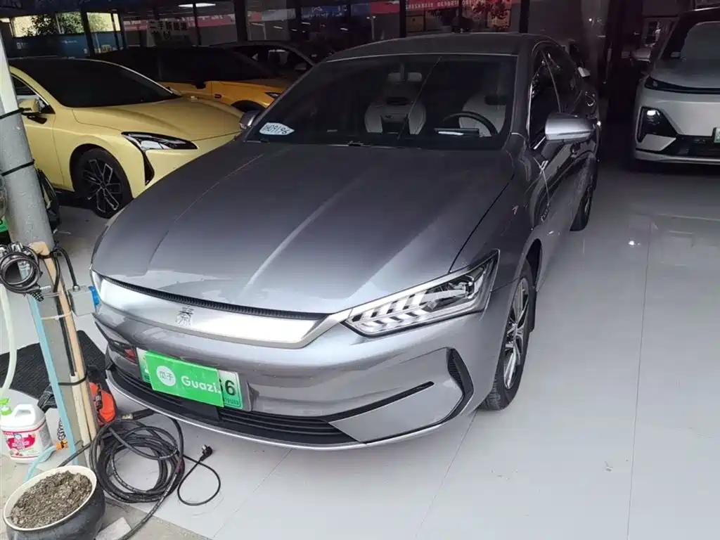 BYD Qin PLUS 2023 — фото 2