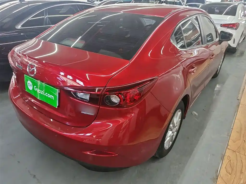 Mazda 3 Axela 2016 — фото 7