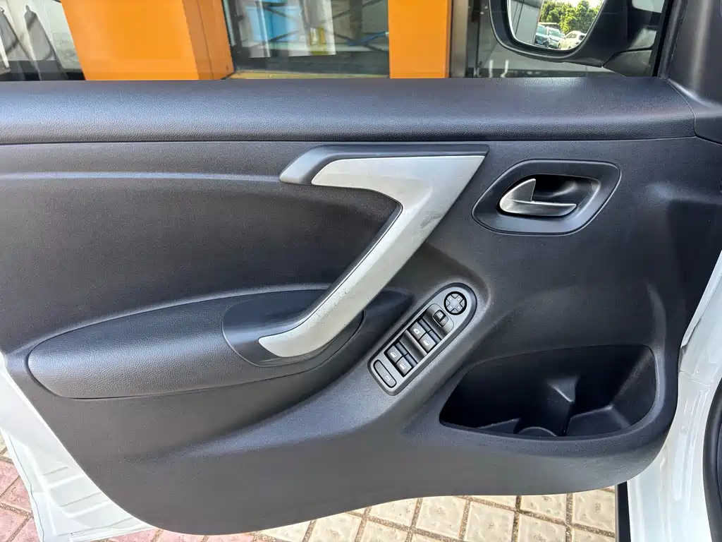 Citroen C3-XR 2015 — фото 17