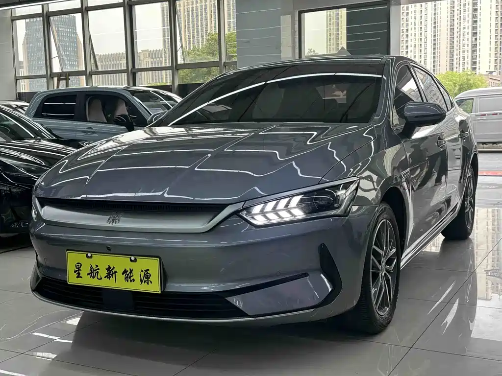 BYD Qin PLUS 2024 — фото 1