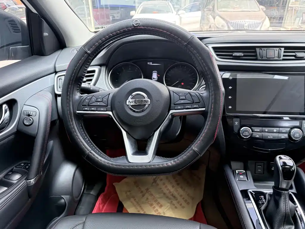 Nissan Qashqai 2021 — фото 12