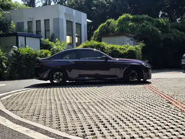 BMW M240i 2023