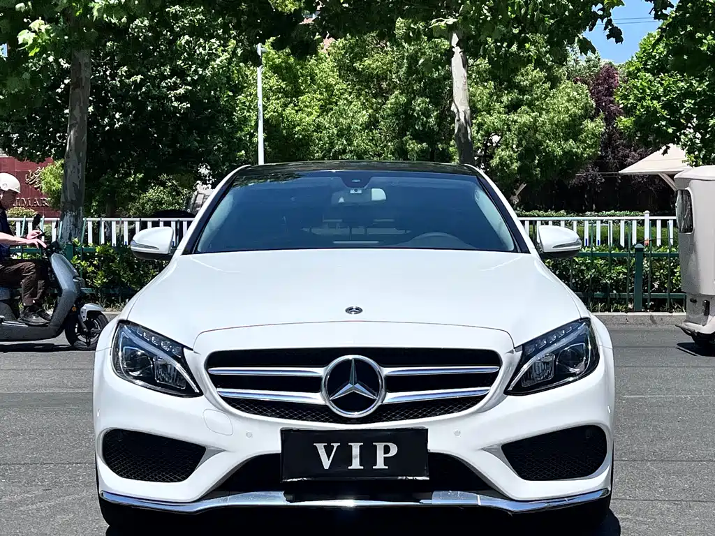 Mercedes-Benz C-Class 2018 — фото 2