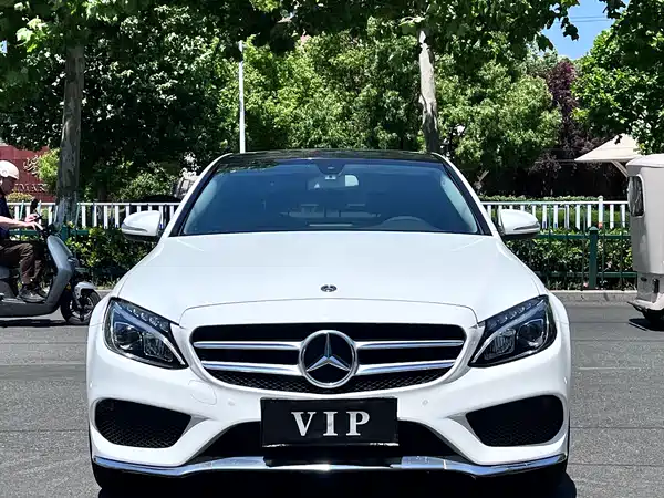 Mercedes-Benz C-Class 2018