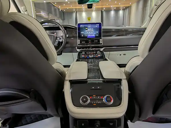 Lincoln Navigator 2019
