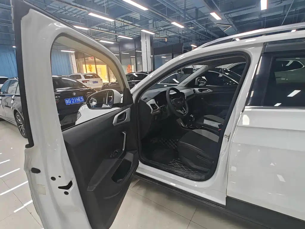 Volkswagen Tacqua 2022