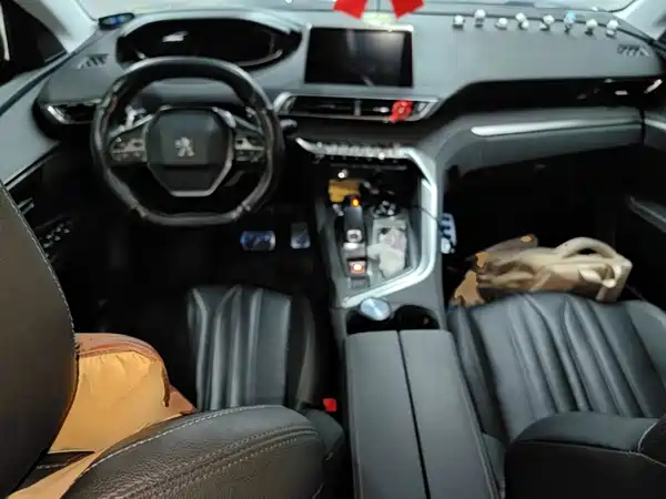 Peugeot 5008 2017