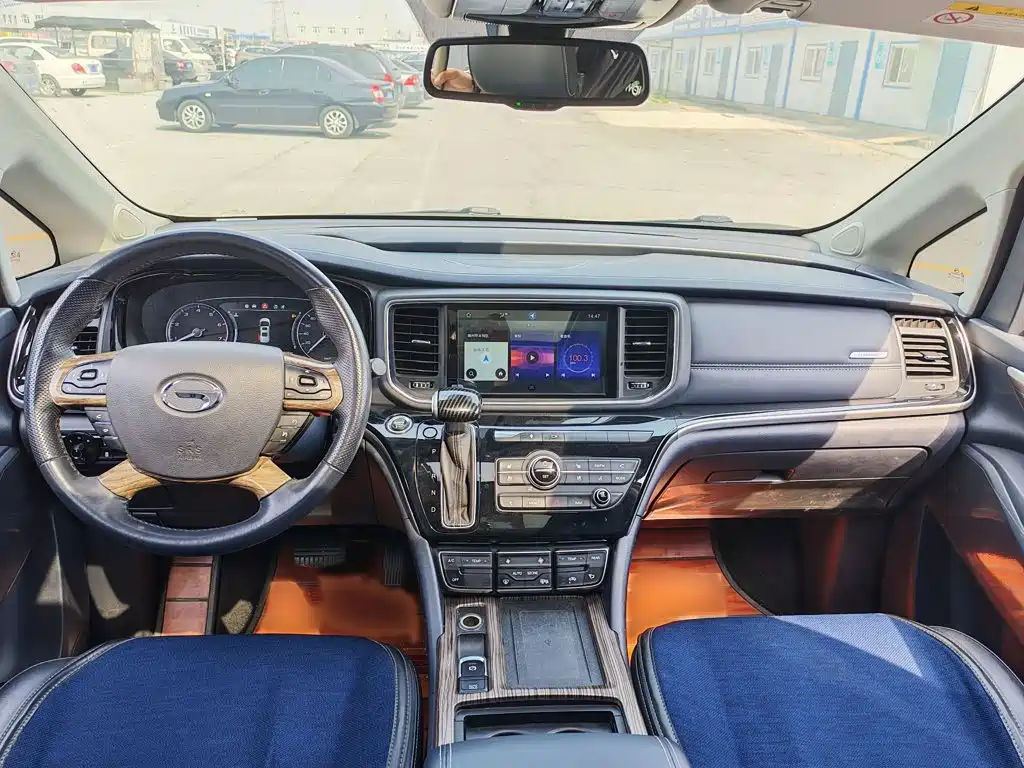GAC Motor Trumpchi M8 2019 — фото 11