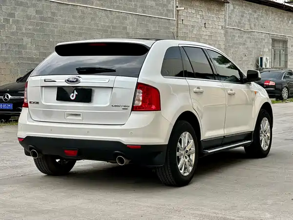 Ford Edge 2012