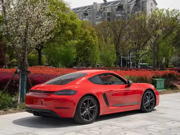 Porsche 718 2020