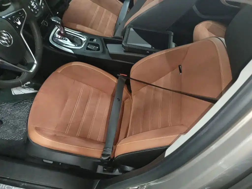Buick Regal 2017 — фото 15