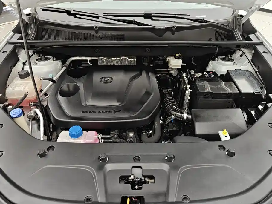 Changan CS75PLUS 2025 — фото 10
