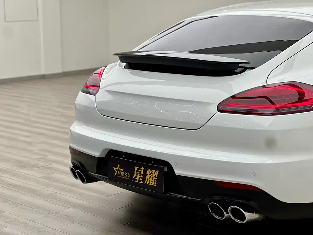 Porsche Panamera 2015 — фото 6