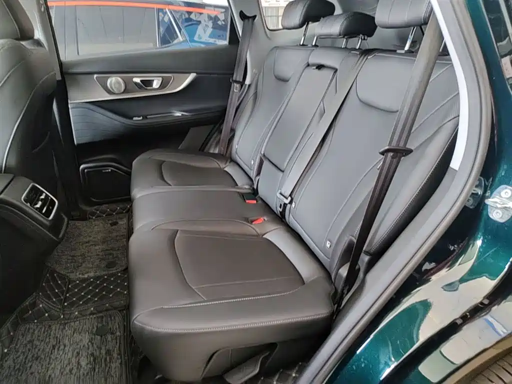 Chery Tiggo 8 PRO 2023 — фото 16