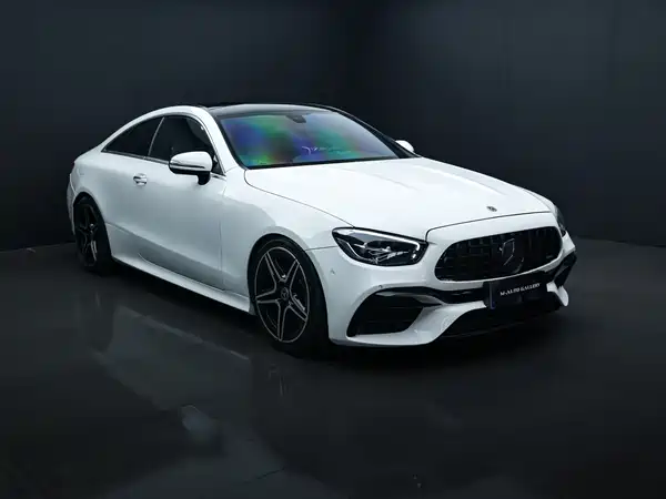 Mercedes-Benz E-Class 2021