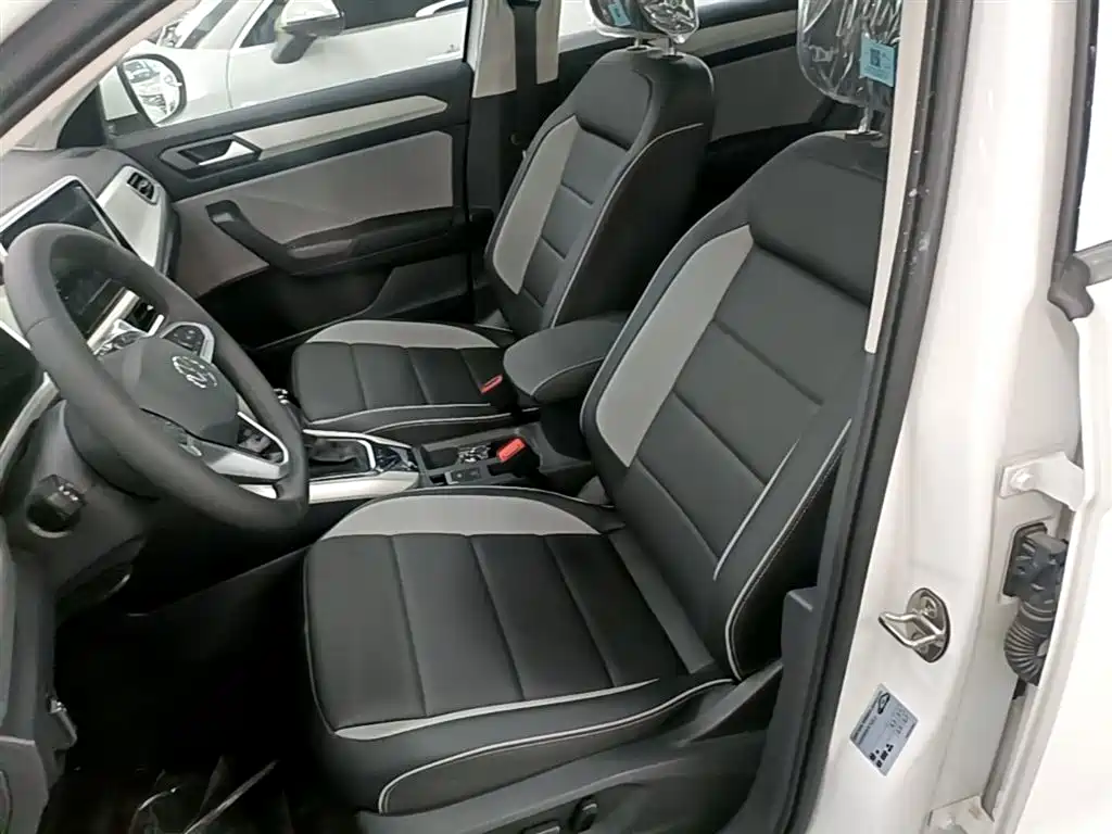 Volkswagen T-Roc 2026 — фото 15